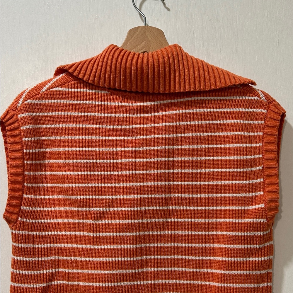 LILLUSORY WOMENS ORANGE WHITE STRIPED V NECK SWEATER VEST Sz MD - Picture 4 of 9